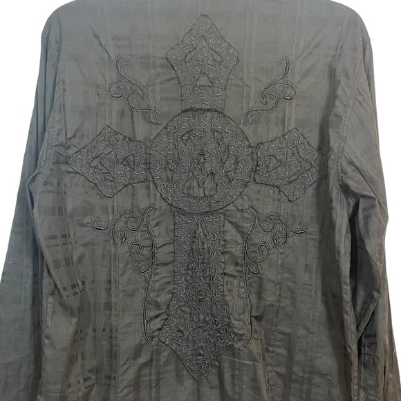 Affliction Embroidered cross long sleeve black dress shirt. Size XL - Picture 3 of 11